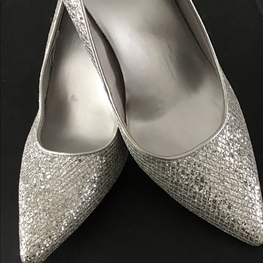Silver Glitter Shoes. 💥Just Reduced!
